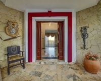 Resale - Villa - Marbella - Hacienda Las Chapas