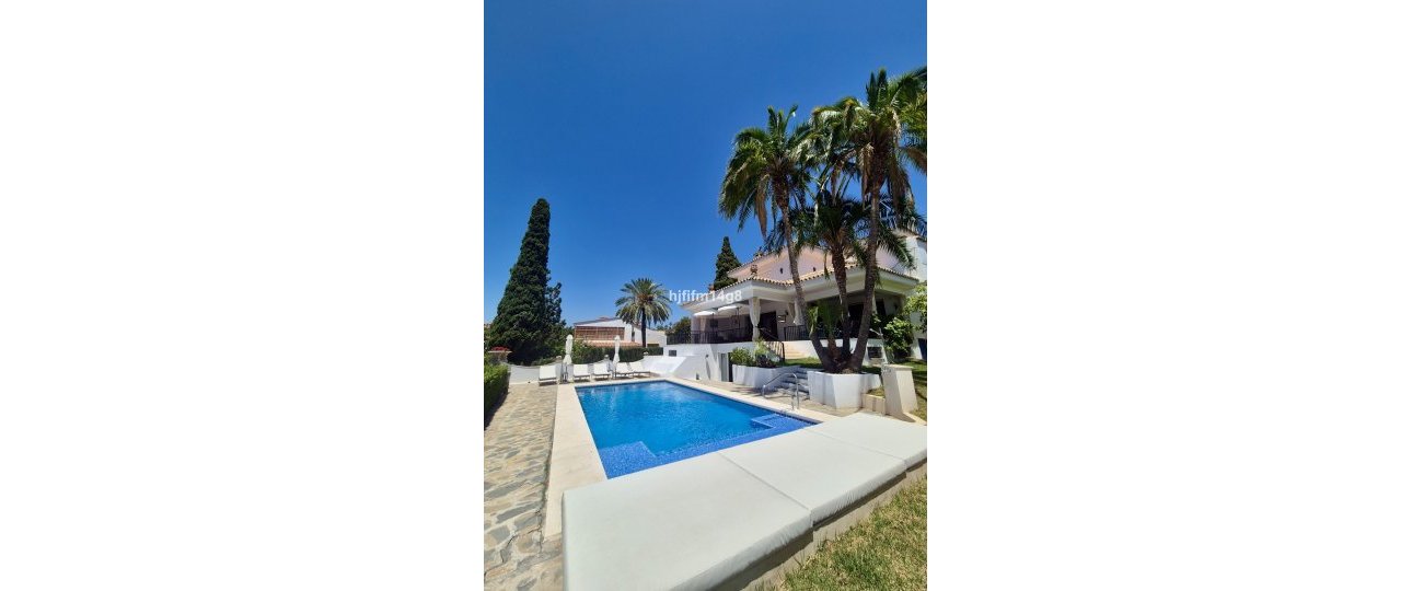Resale - Villa - Marbella - La Campana