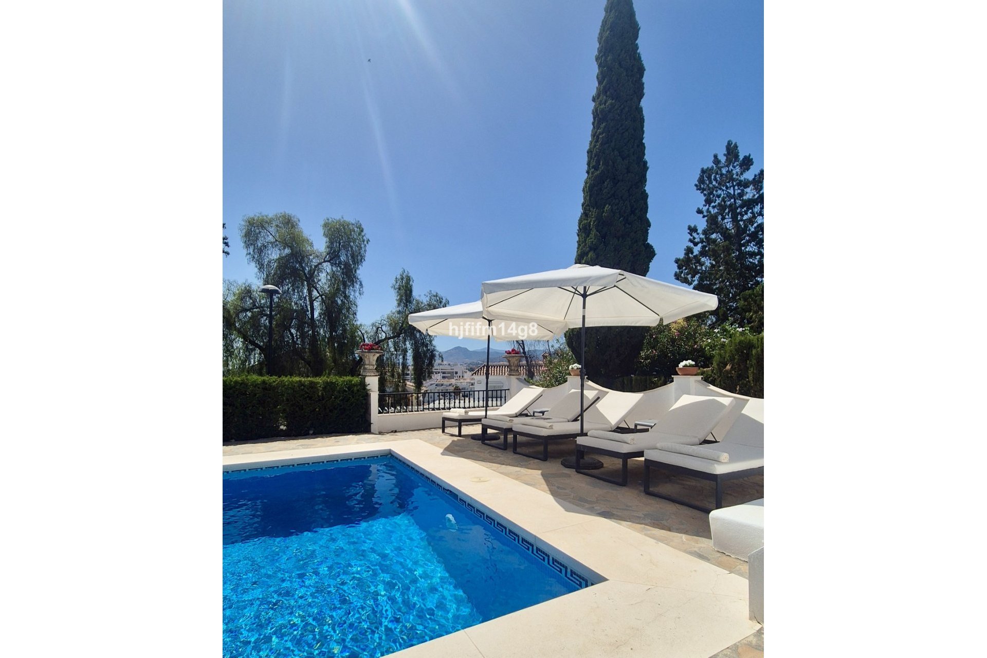 Resale - Villa - Marbella - La Campana