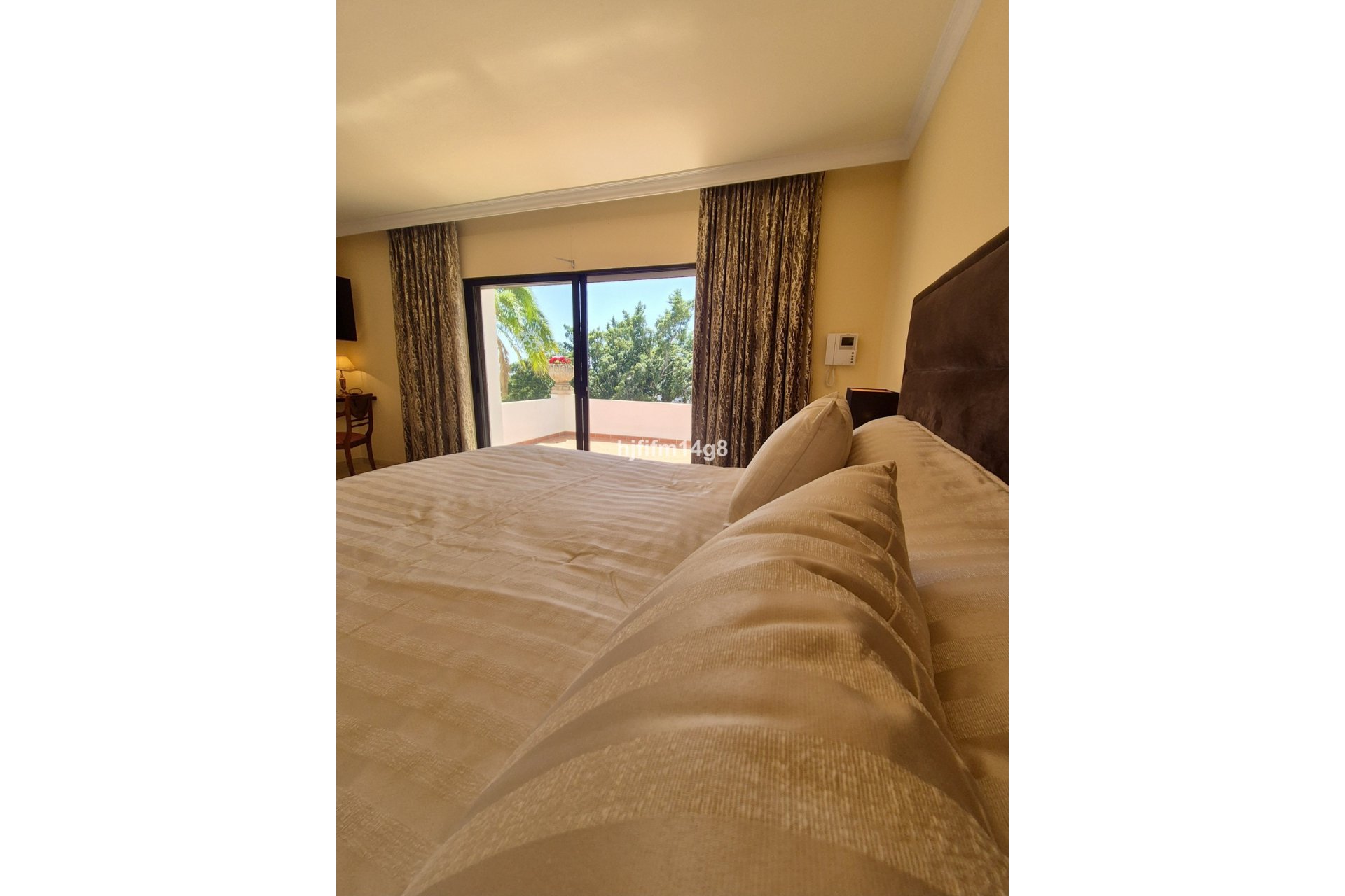 Resale - Villa - Marbella - La Campana