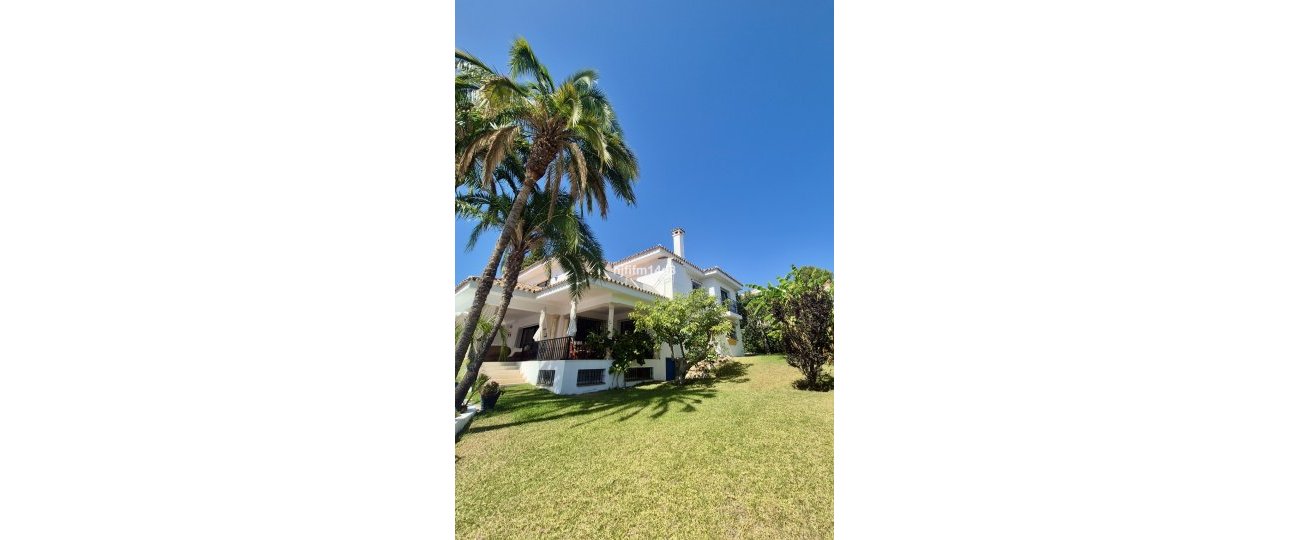 Resale - Villa - Marbella - La Campana