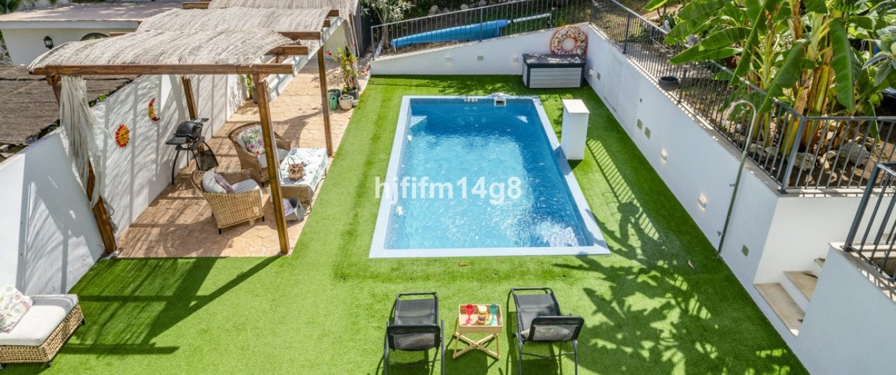 Resale - Villa - Marbella - La Campana