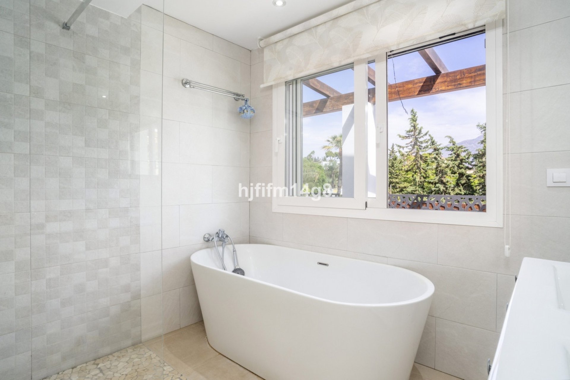 Resale - Villa - Marbella - La Campana