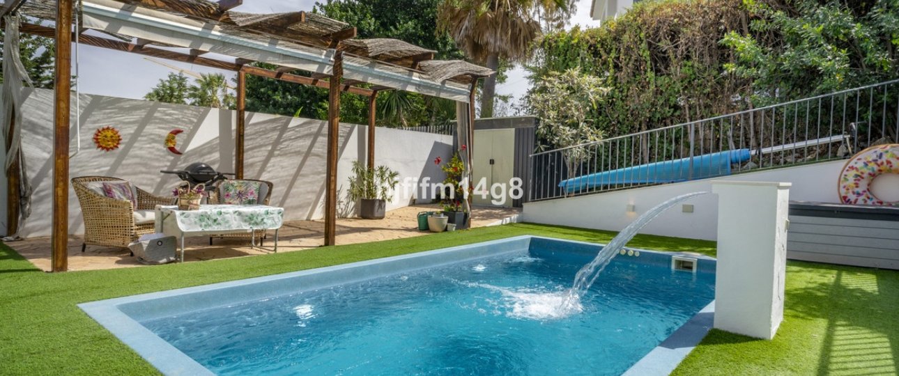 Resale - Villa - Marbella - La Campana