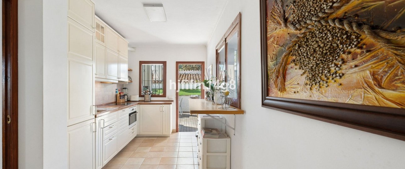 Resale - Villa - Marbella - La Campana