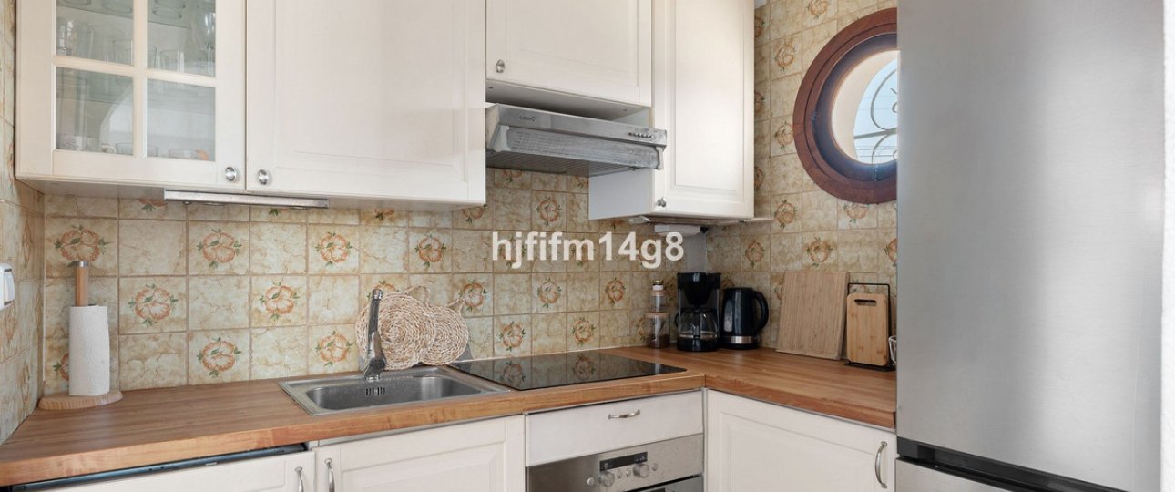 Resale - Villa - Marbella - La Campana