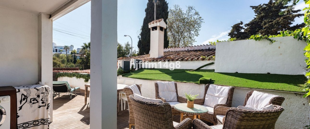 Resale - Villa - Marbella - La Campana