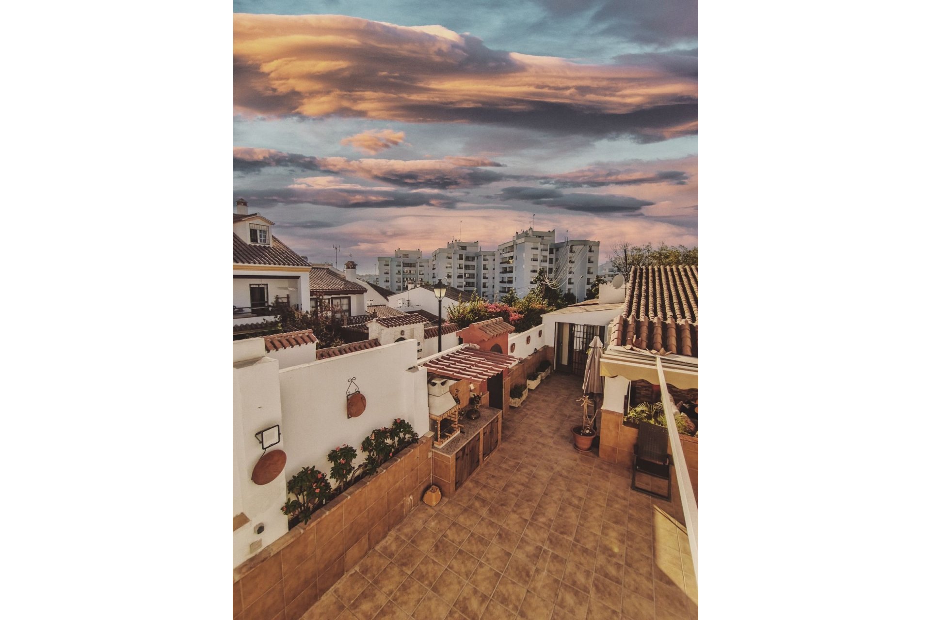 Resale - Villa - Marbella - La Campana