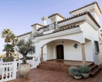 Resale - Villa - Marbella - La Mairena
