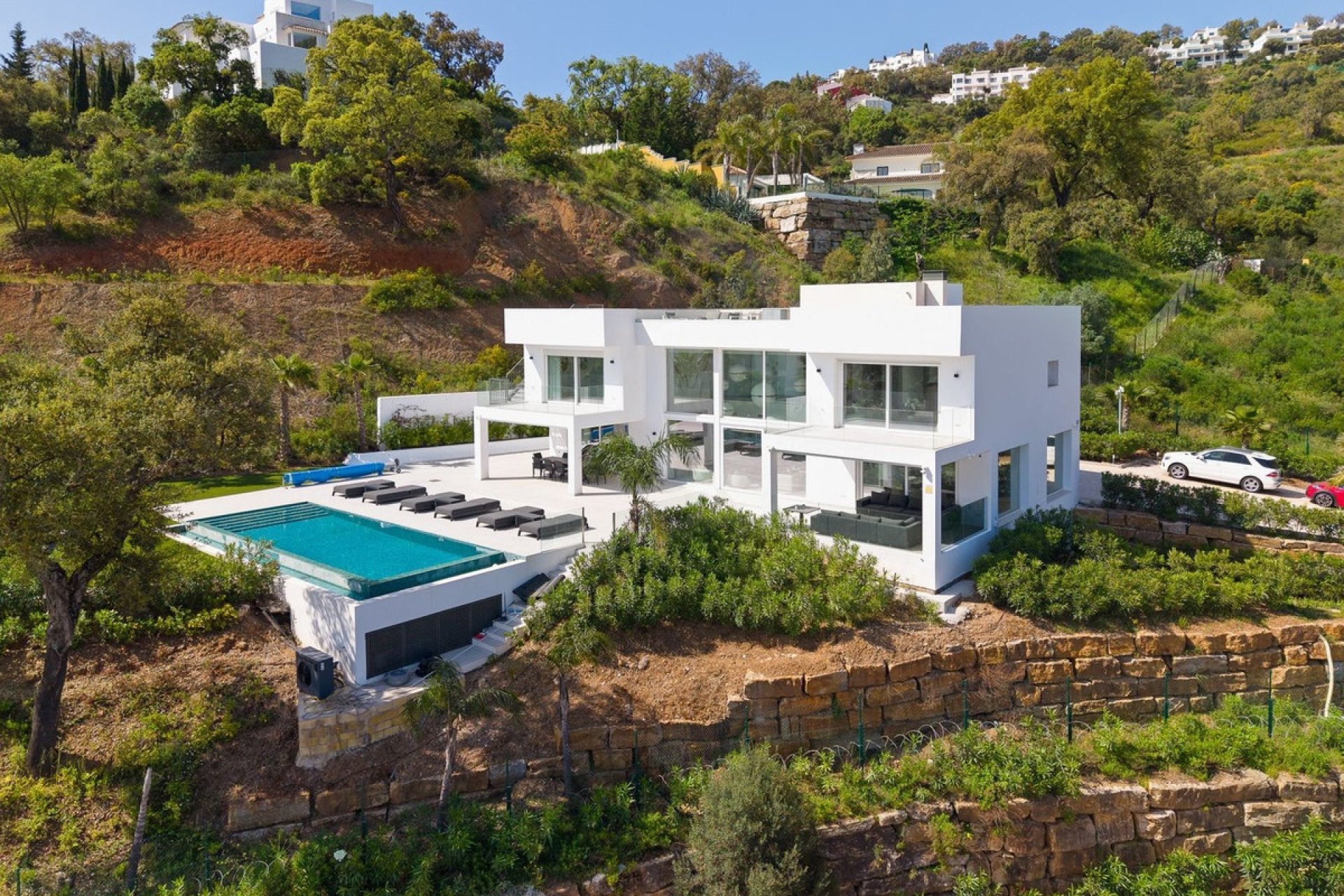 Resale - Villa - Marbella - La Mairena
