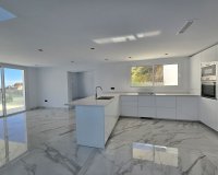 Resale - Villa - Marbella - La Mairena