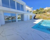 Resale - Villa - Marbella - La Mairena