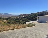 Resale - Villa - Marbella - La Mairena