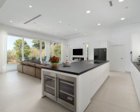 Resale - Villa - Marbella - La Mairena