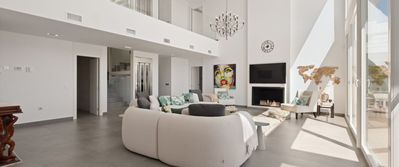 Resale - Villa - Marbella - La Mairena