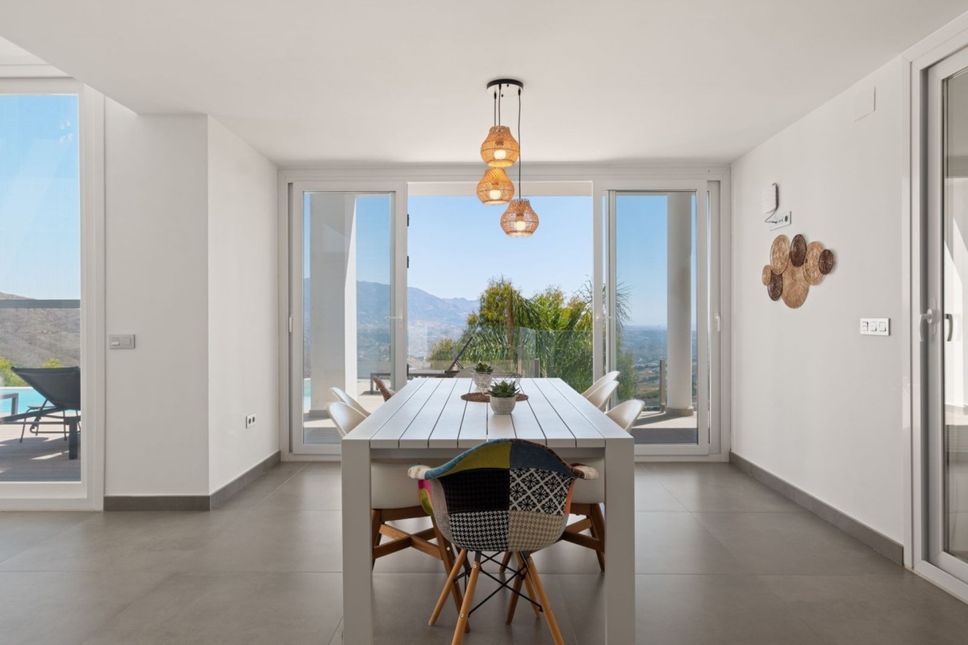 Resale - Villa - Marbella - La Mairena
