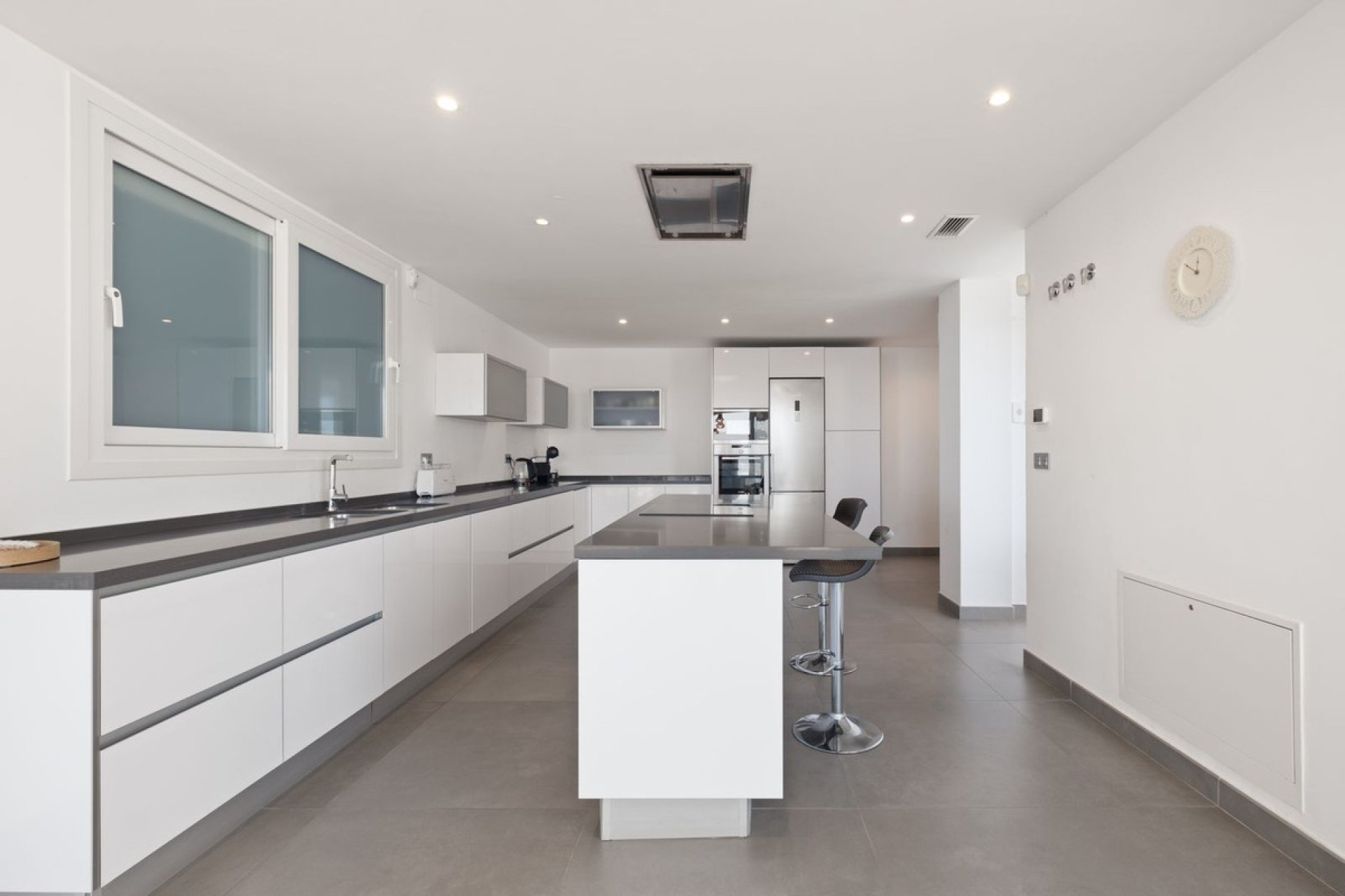 Resale - Villa - Marbella - La Mairena