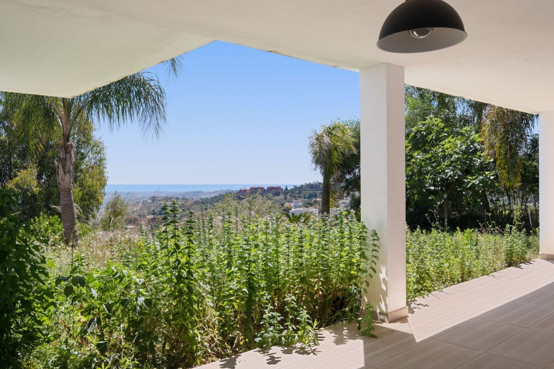 Resale - Villa - Marbella - La Mairena
