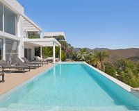 Resale - Villa - Marbella - La Mairena