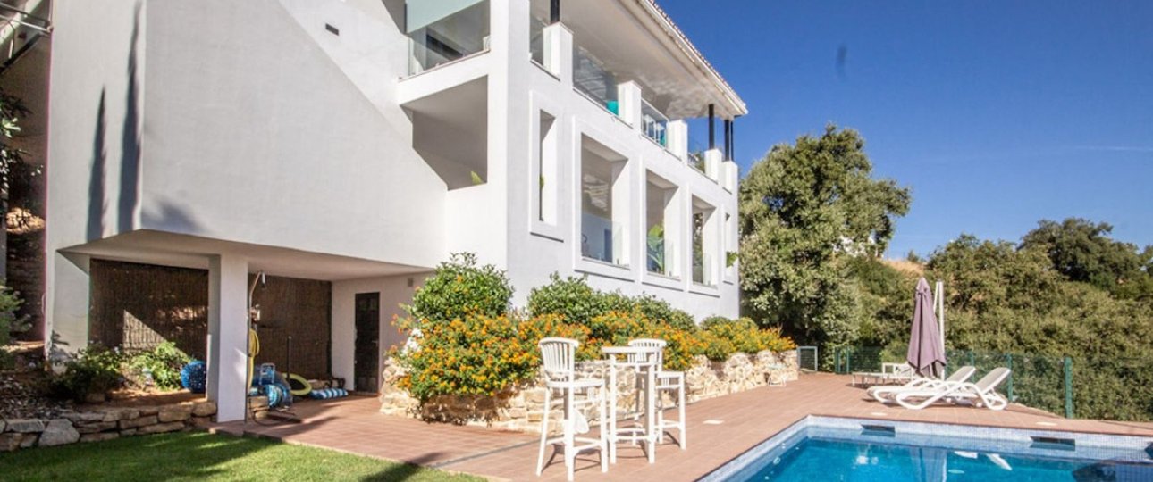 Resale - Villa - Marbella - La Mairena