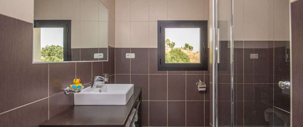 Resale - Villa - Marbella - La Mairena