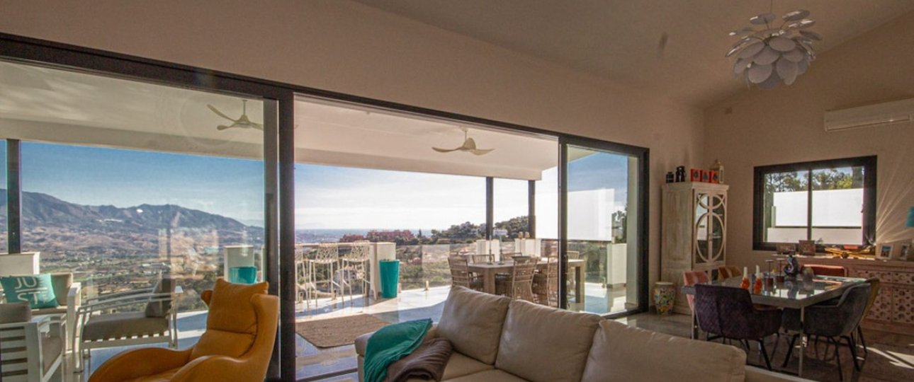 Resale - Villa - Marbella - La Mairena