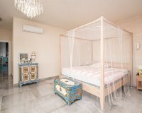 Resale - Villa - Marbella - La Mairena