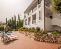 Resale - Villa - Marbella - La Mairena