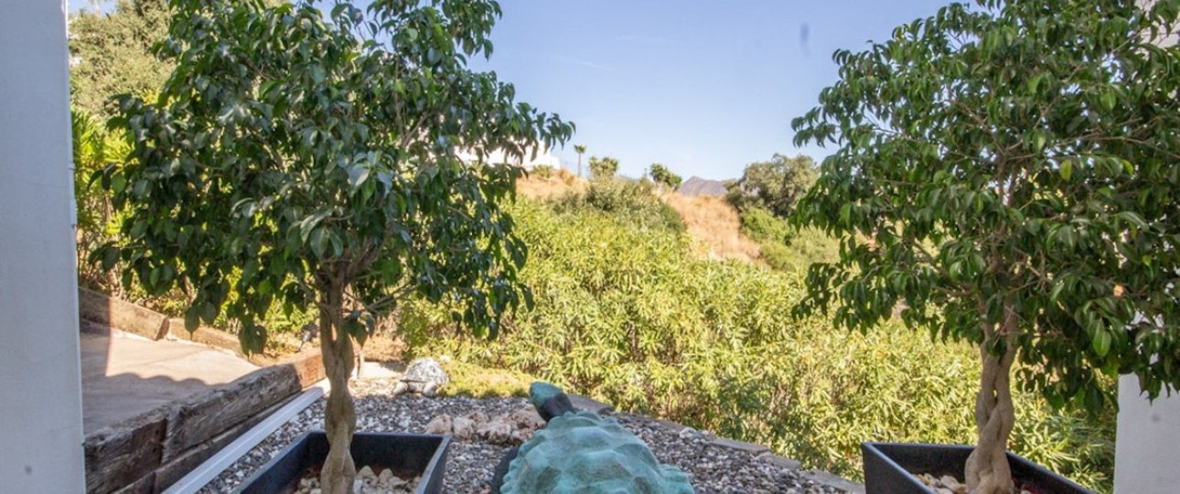 Resale - Villa - Marbella - La Mairena