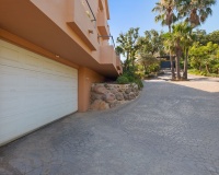 Resale - Villa - Marbella - La Mairena