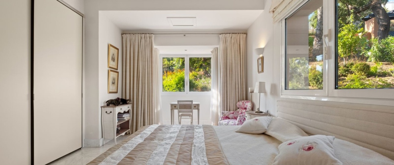 Resale - Villa - Marbella - La Mairena