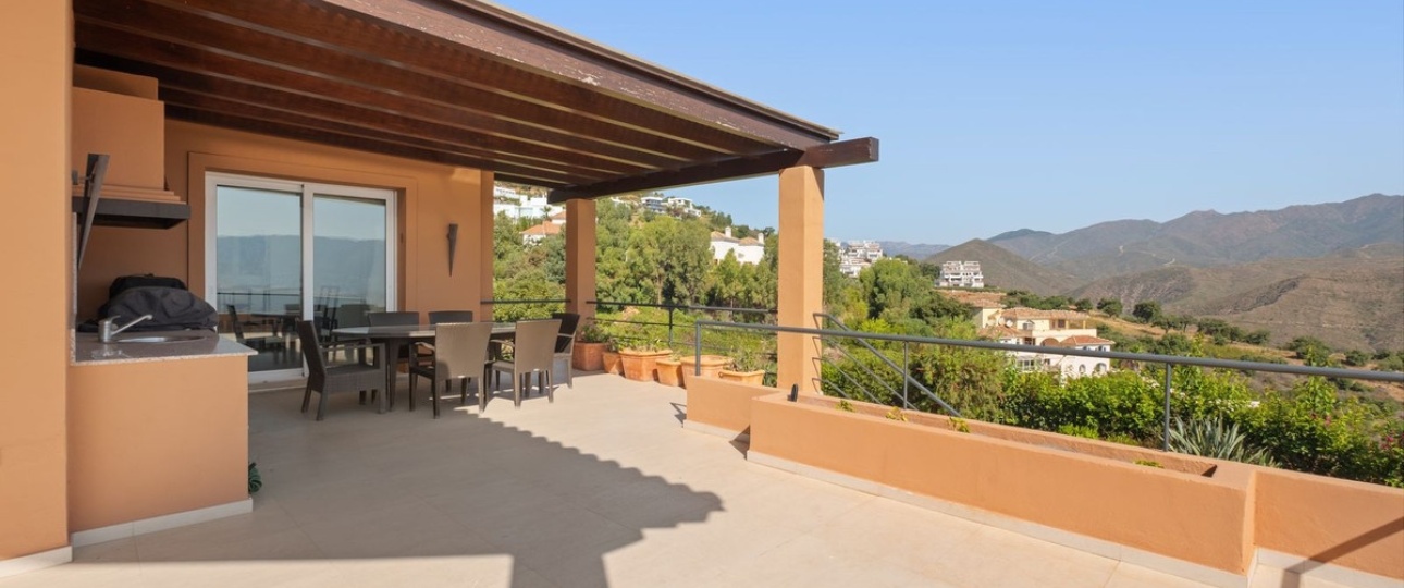 Resale - Villa - Marbella - La Mairena