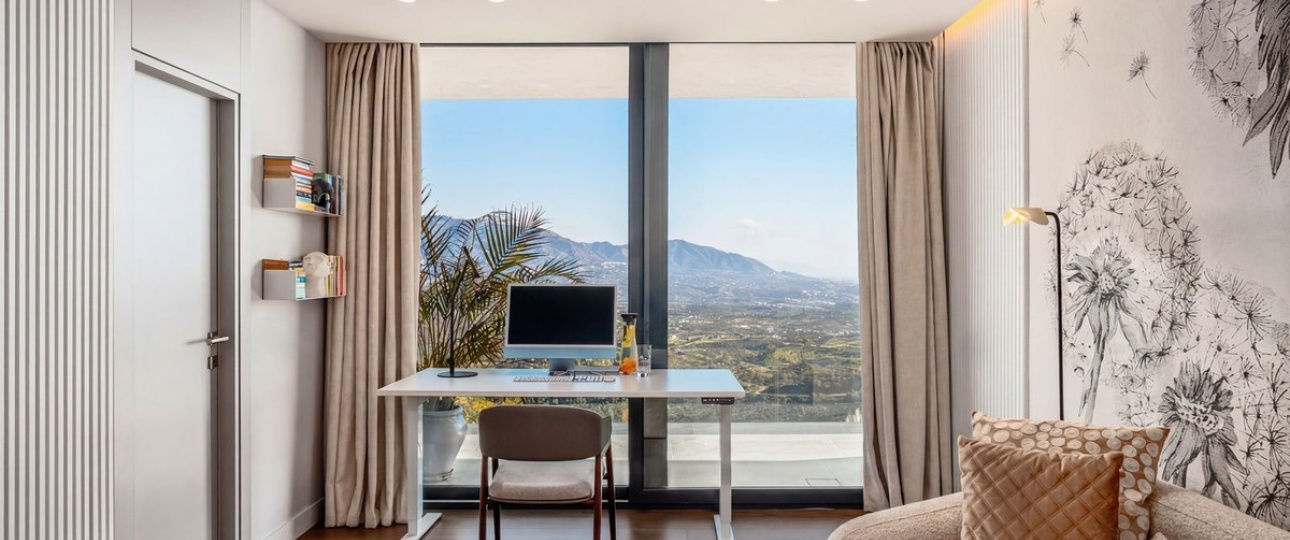 Resale - Villa - Marbella - La Mairena