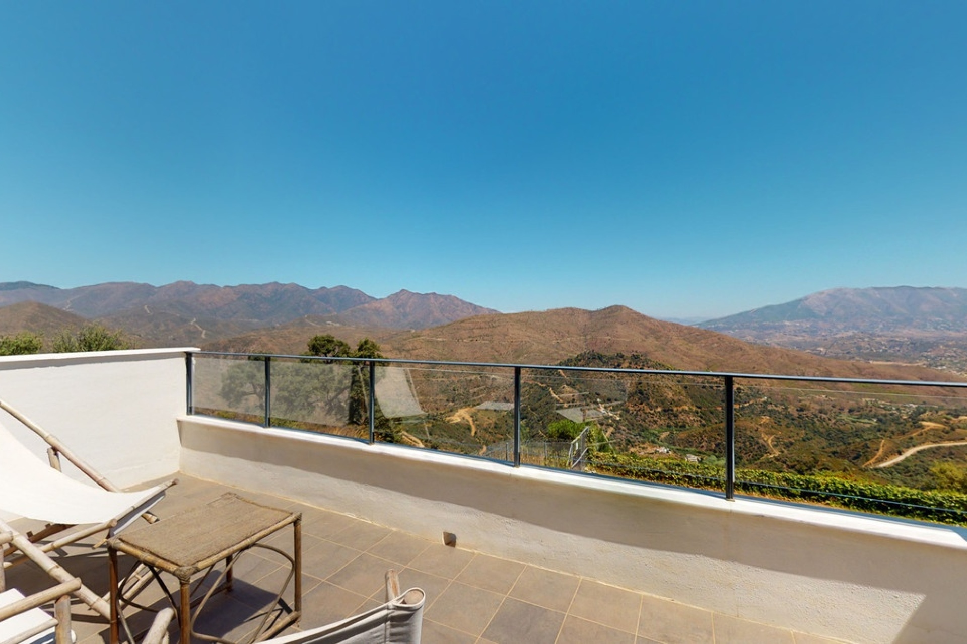 Resale - Villa - Marbella - La Mairena