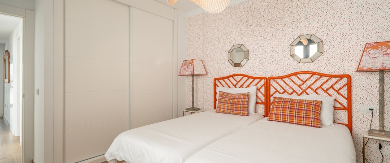 Resale - Villa - Marbella - La Mairena