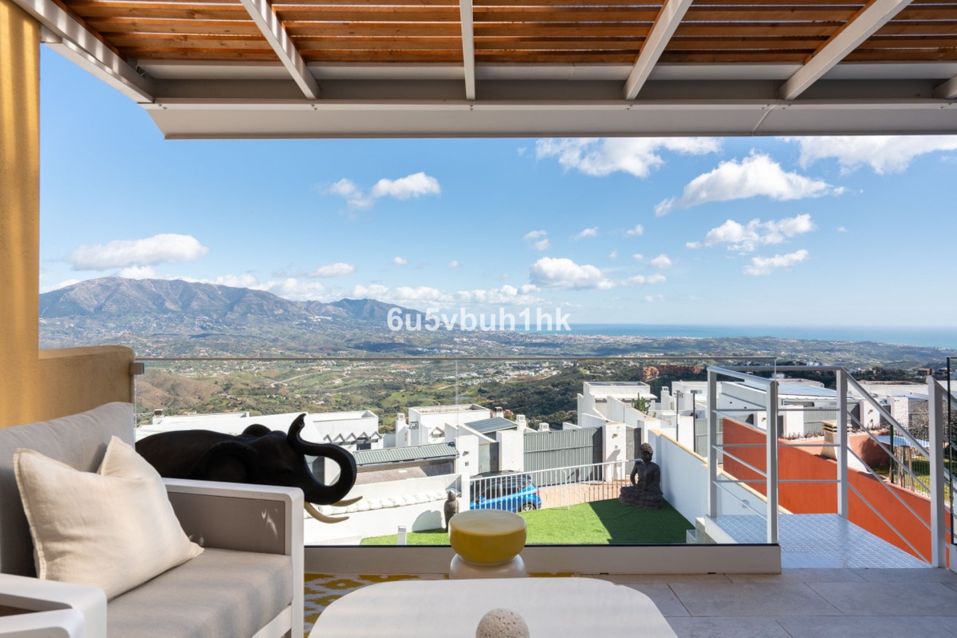 Resale - Villa - Marbella - La Mairena