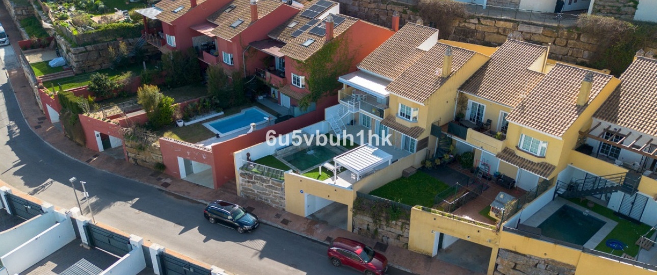 Resale - Villa - Marbella - La Mairena