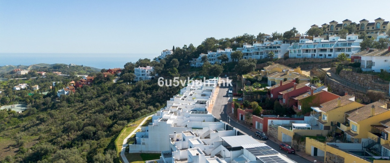 Resale - Villa - Marbella - La Mairena