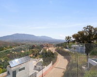 Resale - Villa - Marbella - La Mairena