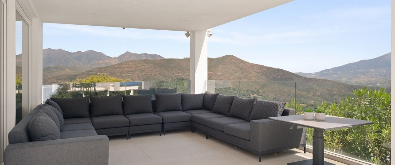 Resale - Villa - Marbella - La Mairena