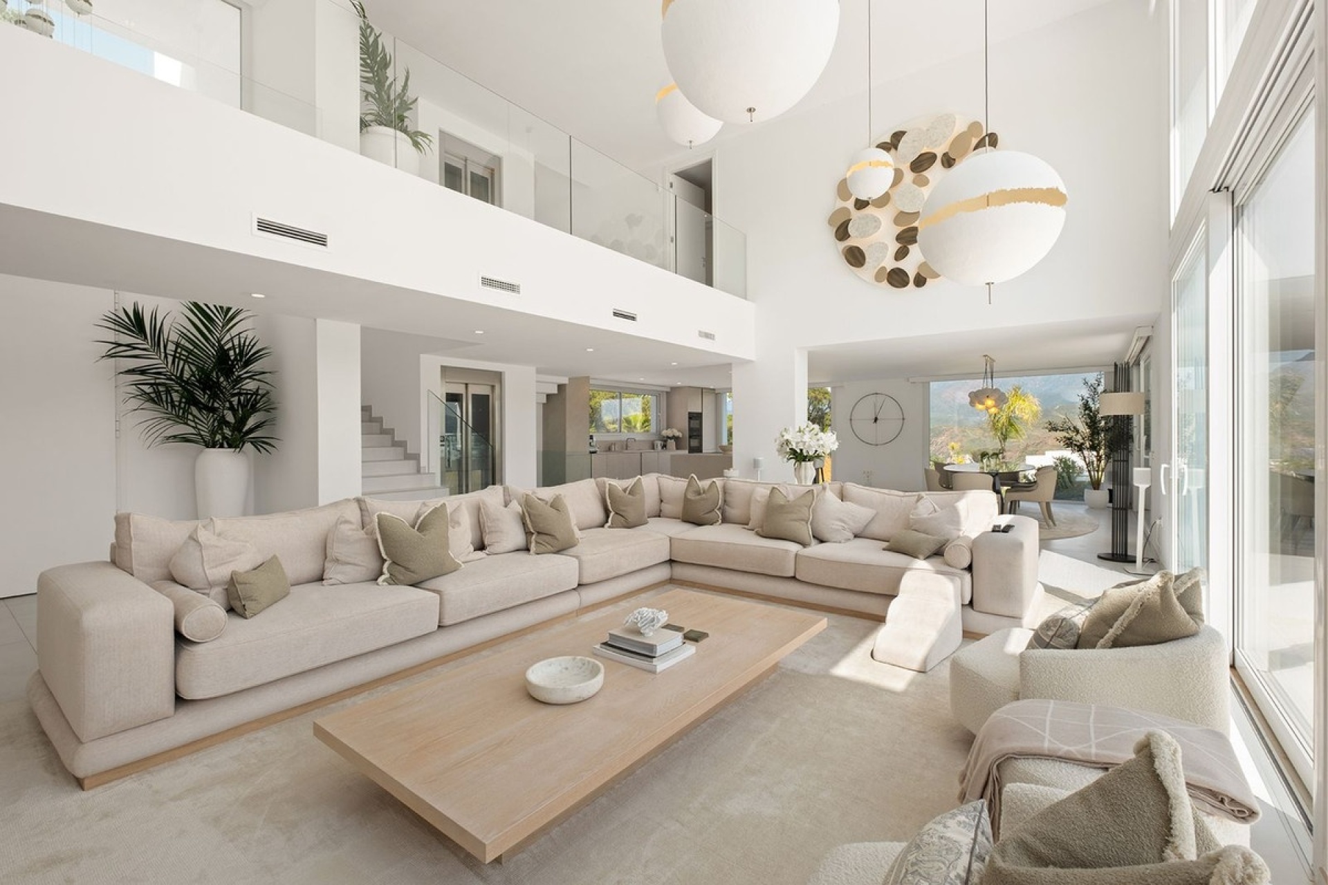 Resale - Villa - Marbella - La Mairena