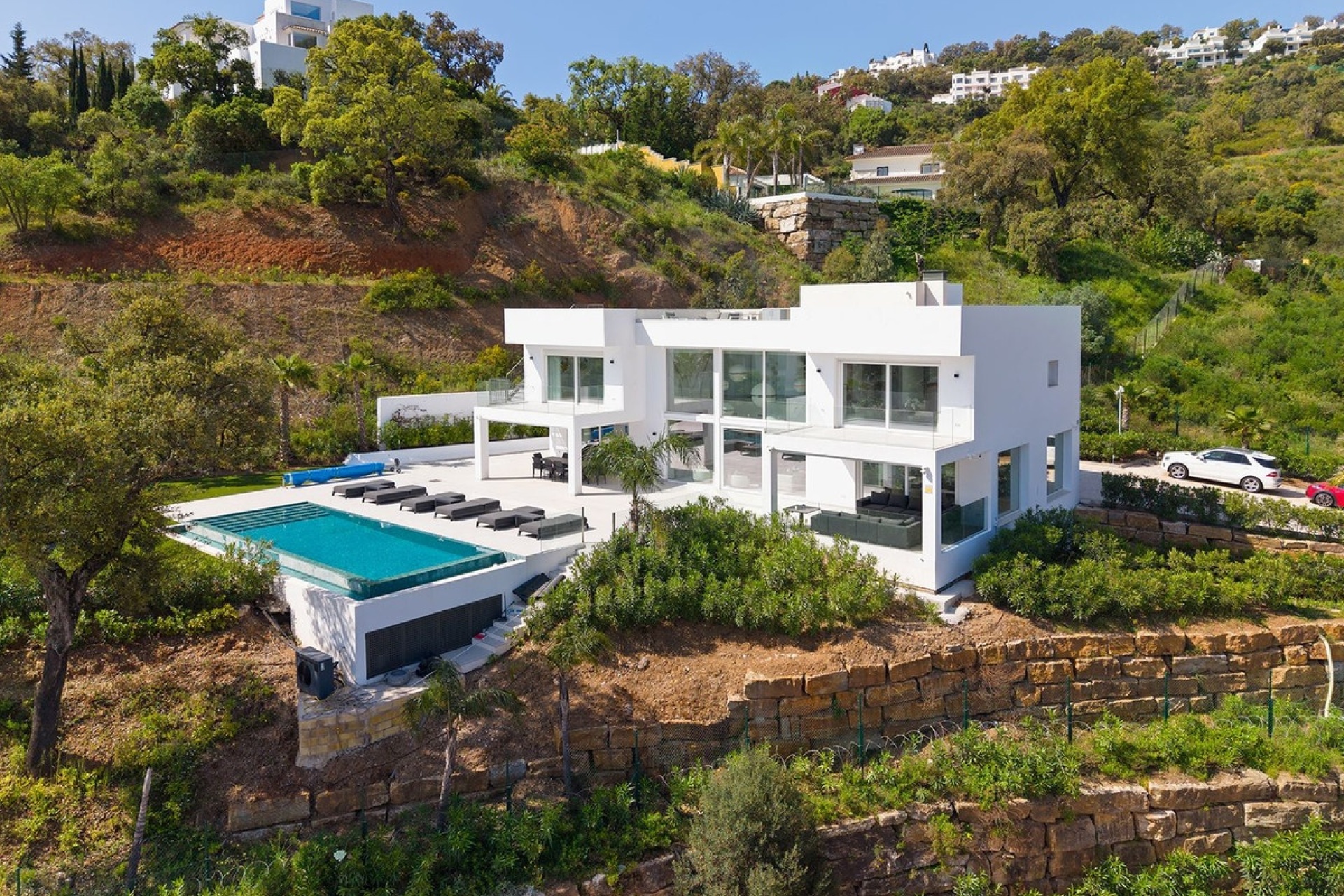 Resale - Villa - Marbella - La Mairena