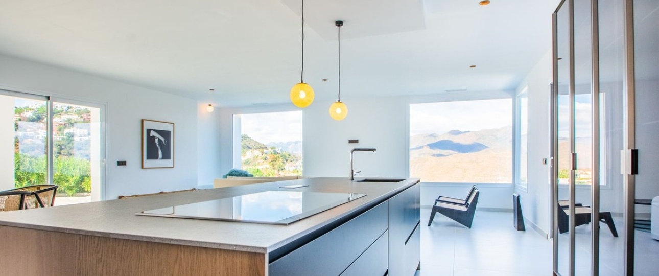 Resale - Villa - Marbella - La Mairena