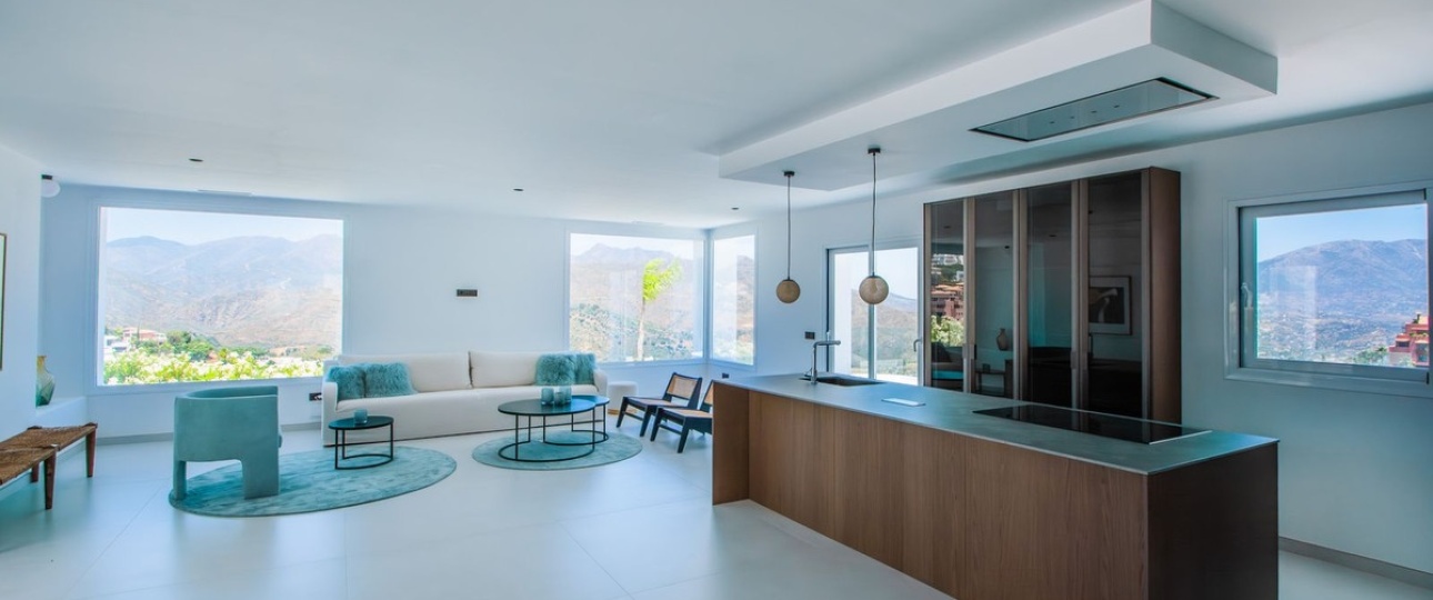 Resale - Villa - Marbella - La Mairena