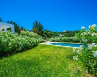 Resale - Villa - Marbella - La Mairena