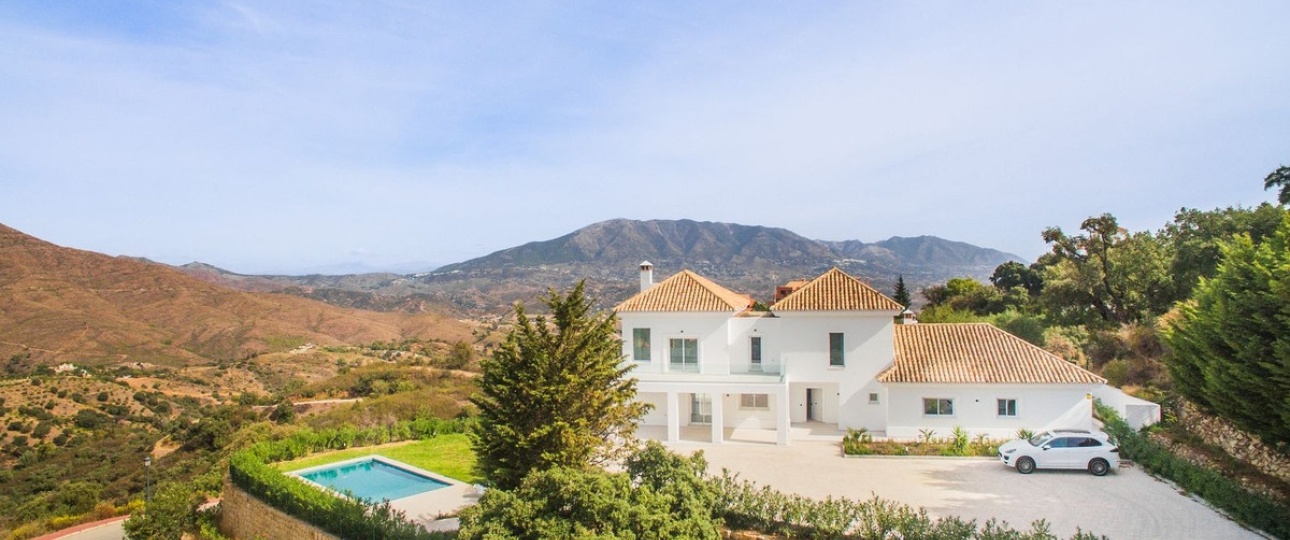 Resale - Villa - Marbella - La Mairena