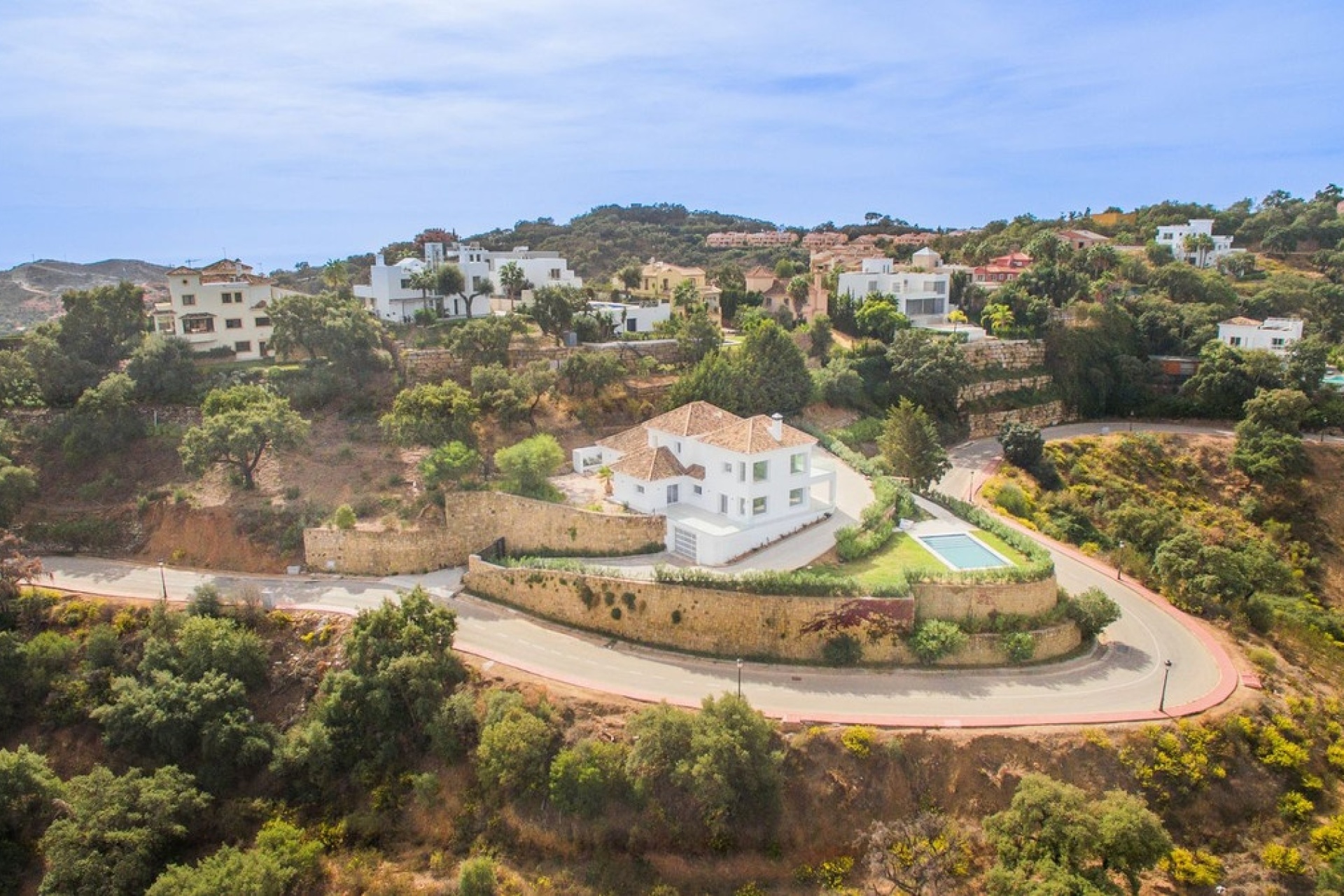 Resale - Villa - Marbella - La Mairena