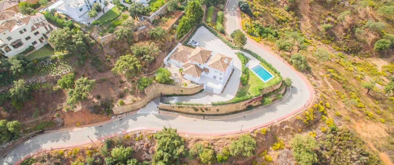 Resale - Villa - Marbella - La Mairena
