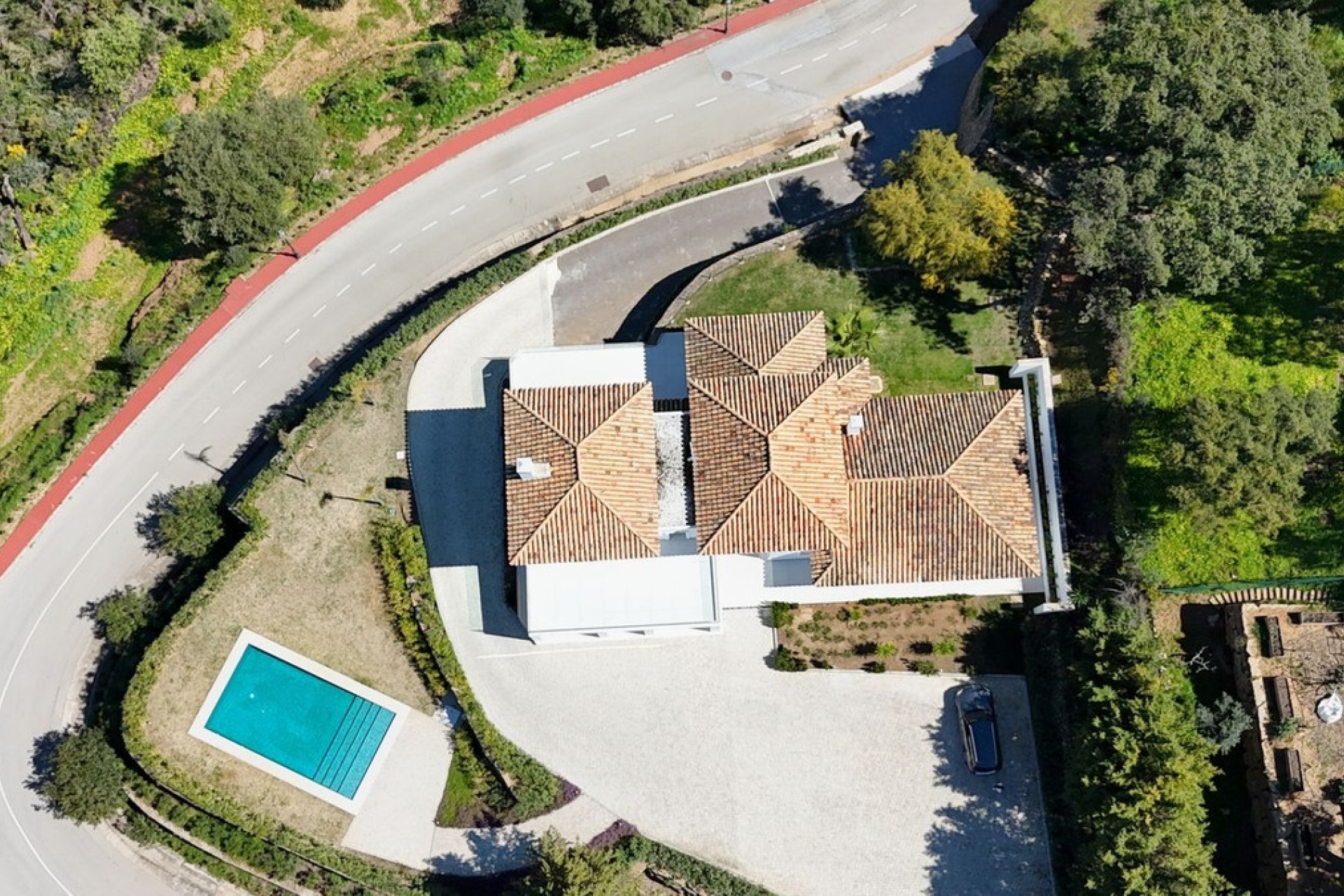 Resale - Villa - Marbella - La Mairena