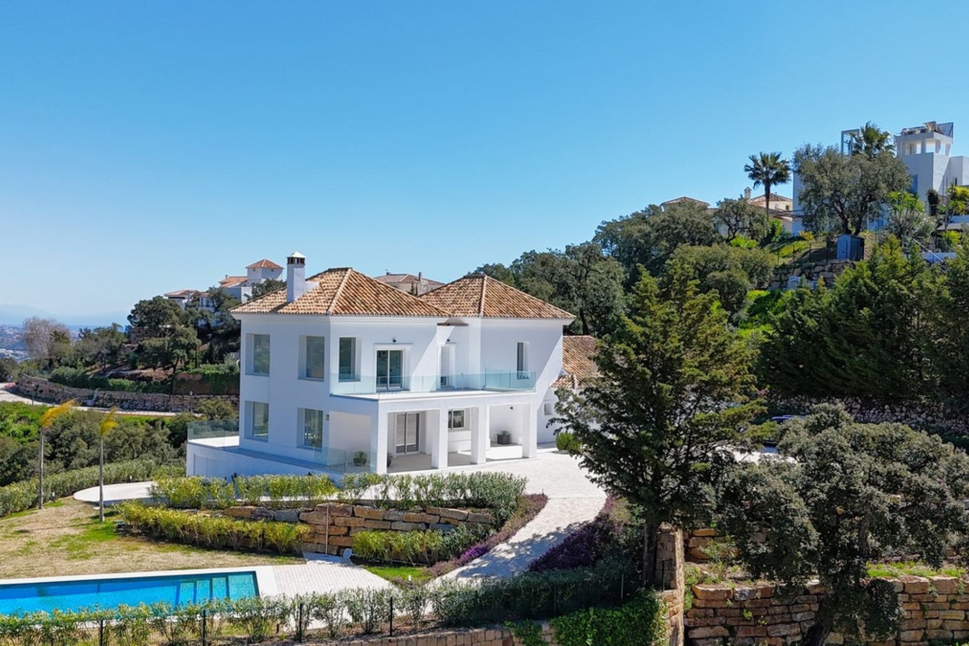 Resale - Villa - Marbella - La Mairena